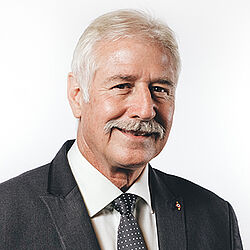 Portait de Rémy BACHEVALIER