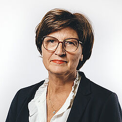 Portait de Muriel DHERBECOURT