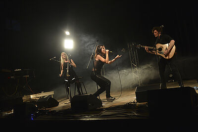 Agrandir l'image 15 sur 17, fenêtre modale