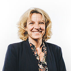 Portait de Dominique ANDRIEU-BONNET