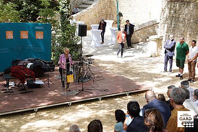 Agrandir l'image 7 sur 9, fenêtre modale